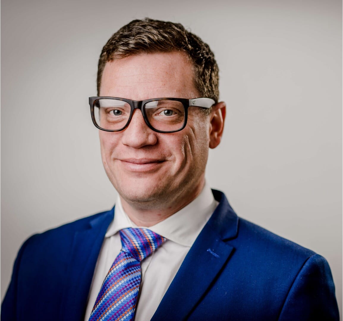 Ollie-Safehands-Franchise