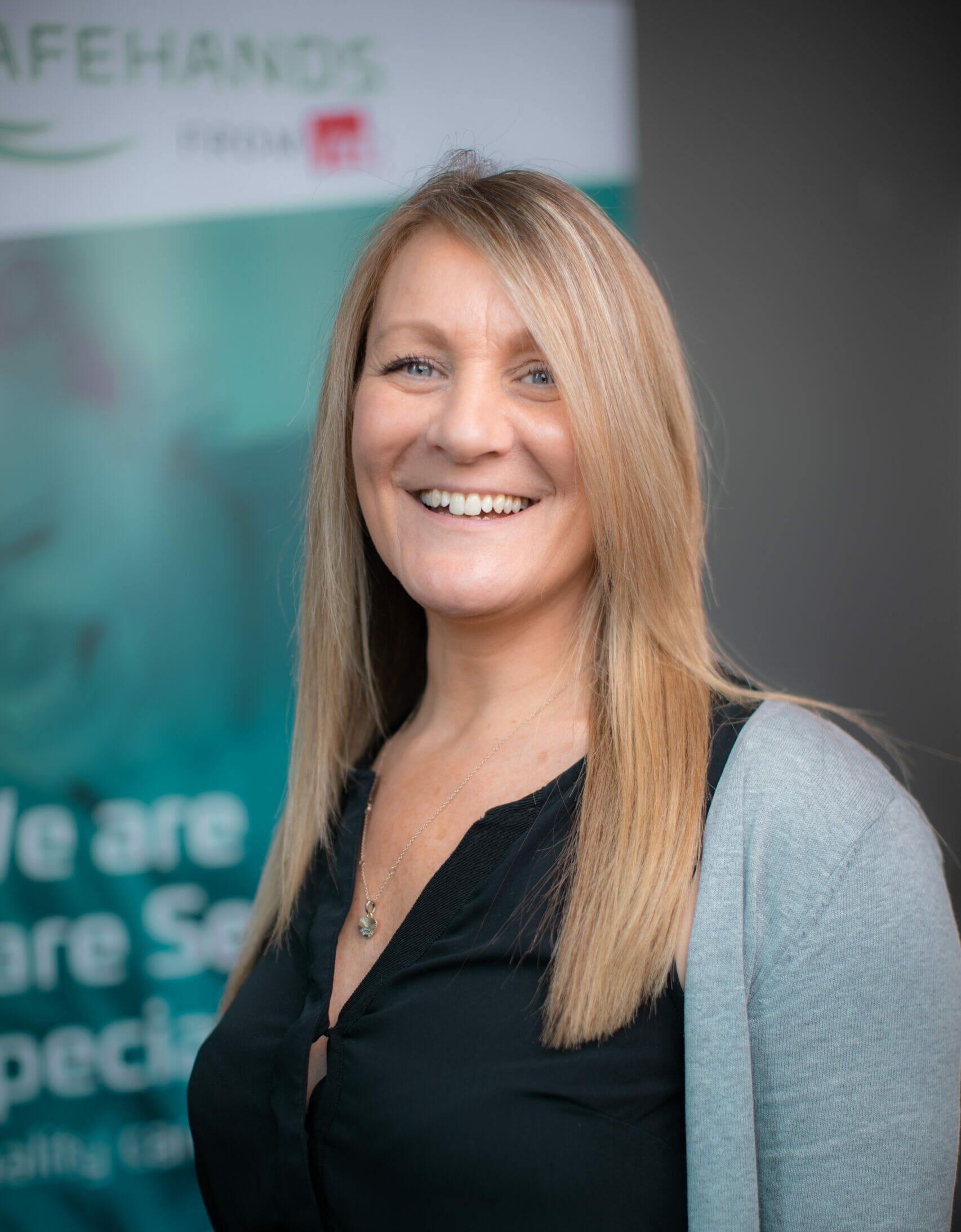 Samantha-Wright-scaled-e1703177055247